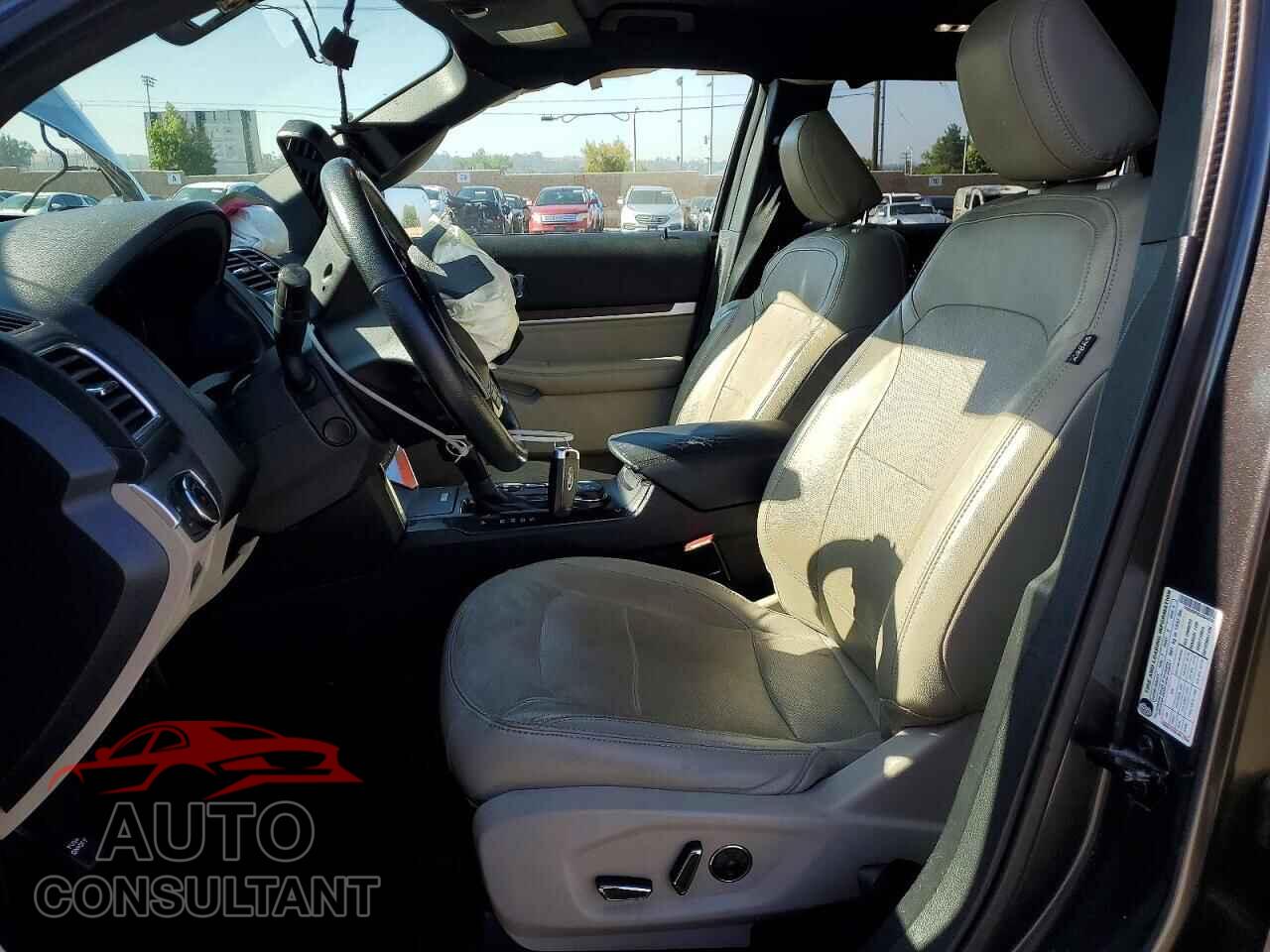 FORD EXPLORER 2018 - 1FM5K8F8XJGB44526