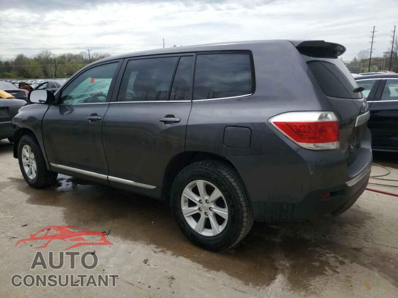 TOYOTA HIGHLANDER 2013 - 5TDBK3EH0DS223581