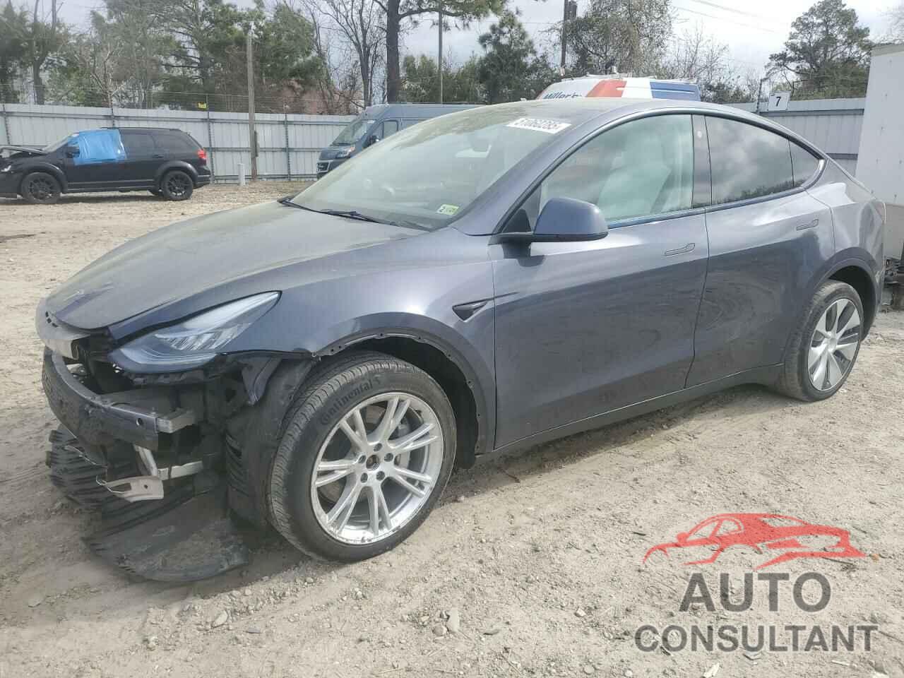 TESLA MODEL Y 2023 - 7SAYGDEEXPF619102