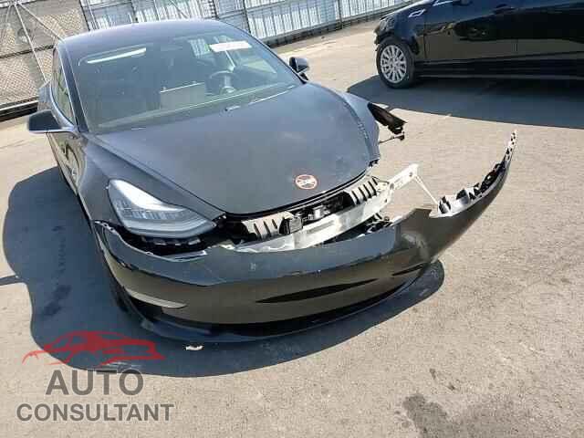 TESLA MODEL 3 2018 - 5YJ3E1EA8JF123067