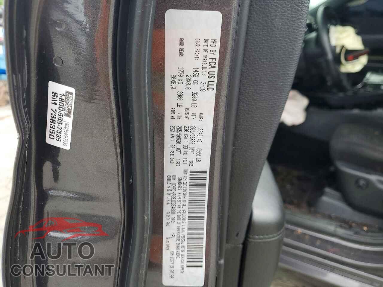 DODGE DURANGO 2018 - 1C4RDHAG9JC354668
