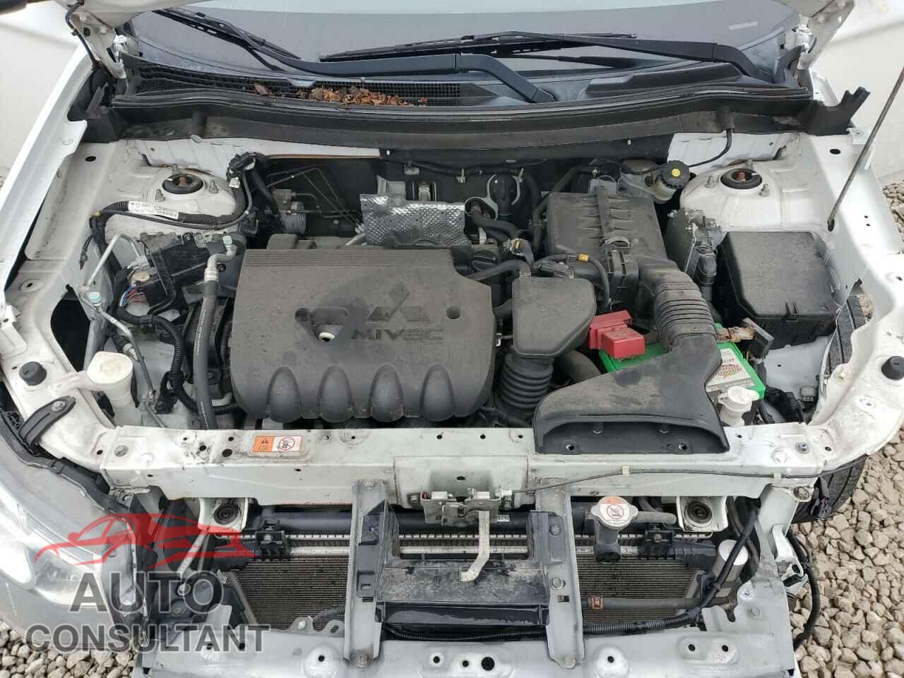 MITSUBISHI OUTLANDER 2014 - JA4AD2A30EZ010571