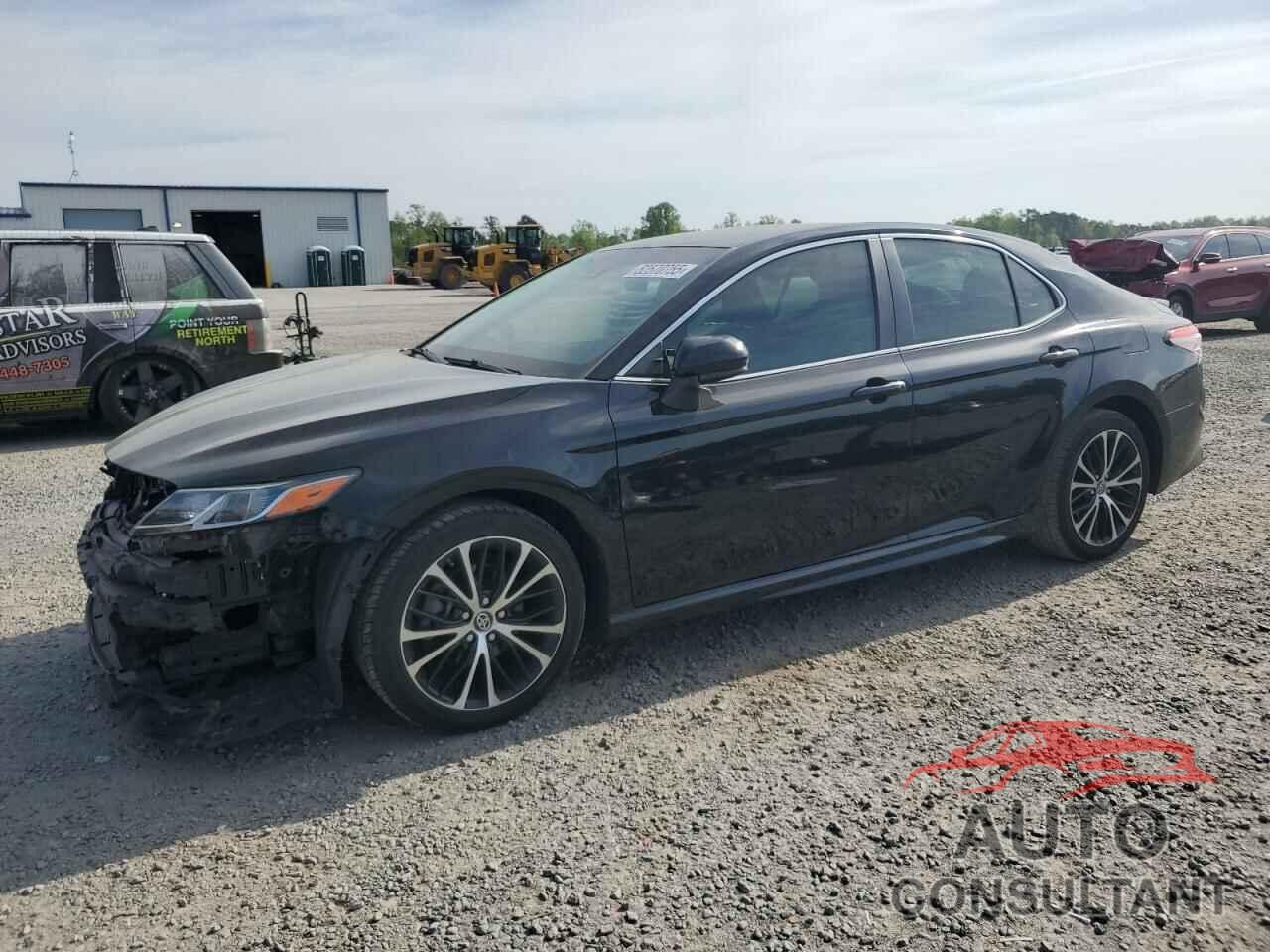 TOYOTA CAMRY 2018 - 4T1B11HK9JU033750