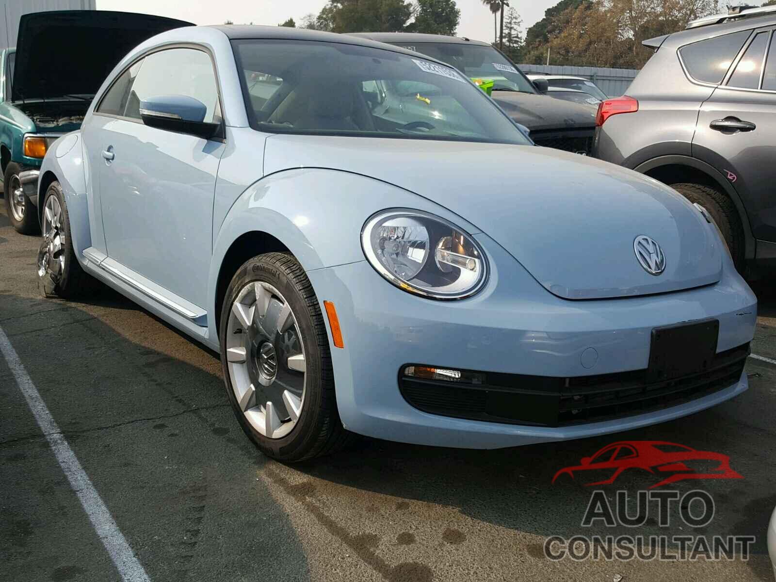 VOLKSWAGEN BEETLE 2015 - 3VWJ17AT6FM639540