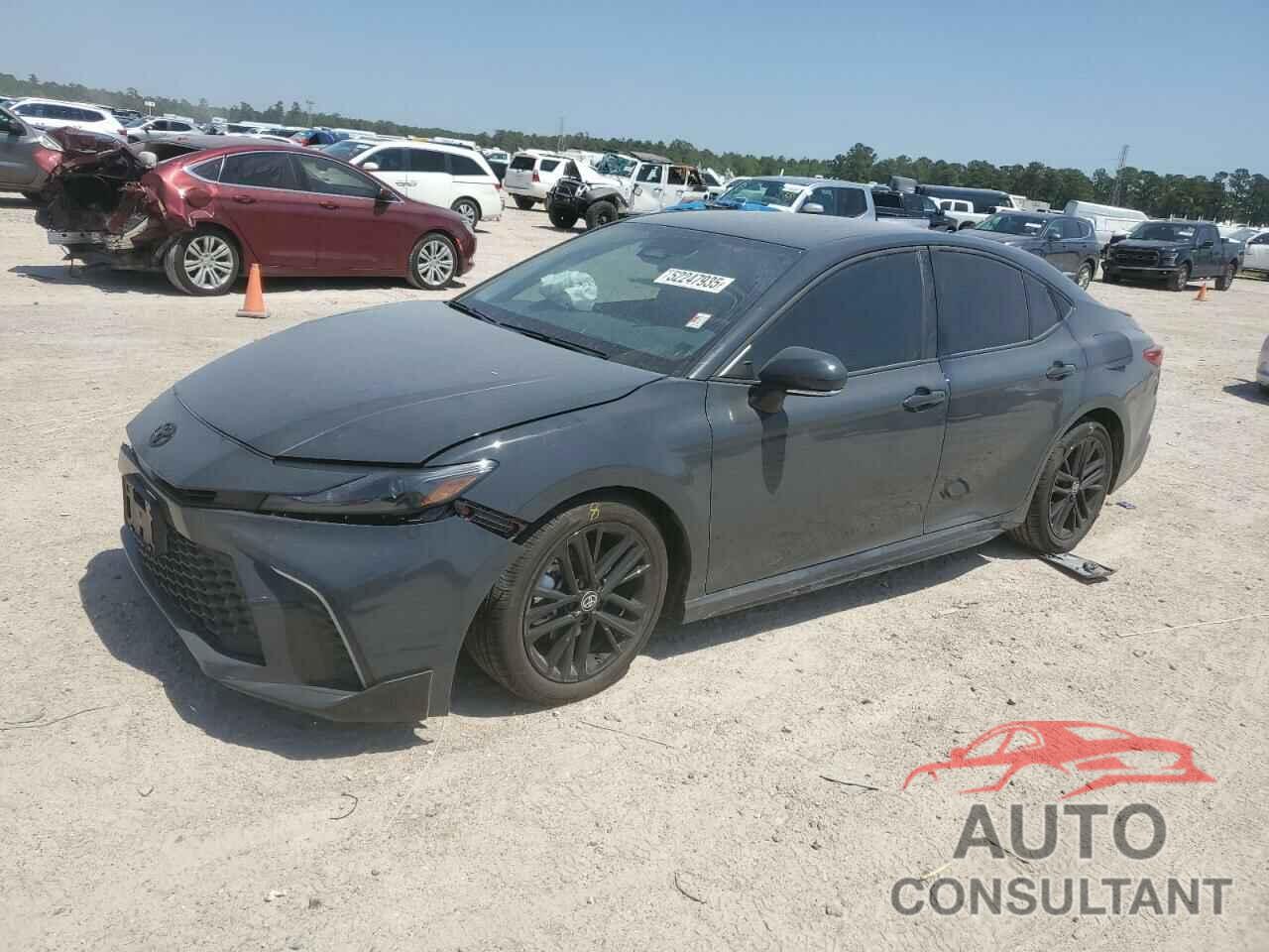 TOYOTA CAMRY 2025 - 4T1DAACK8SU113543
