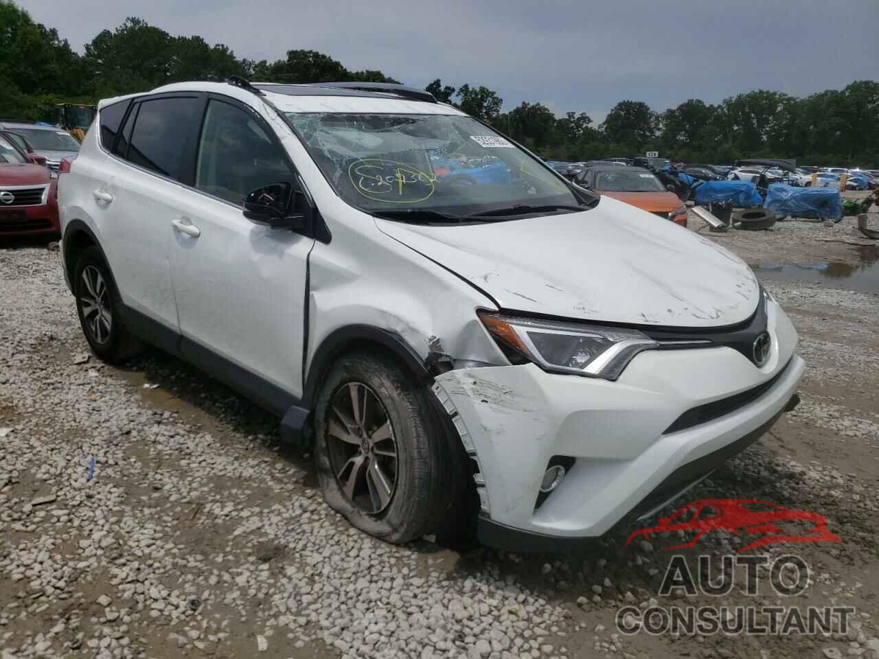 TOYOTA RAV4 2017 - JTMWFREV3HD102608