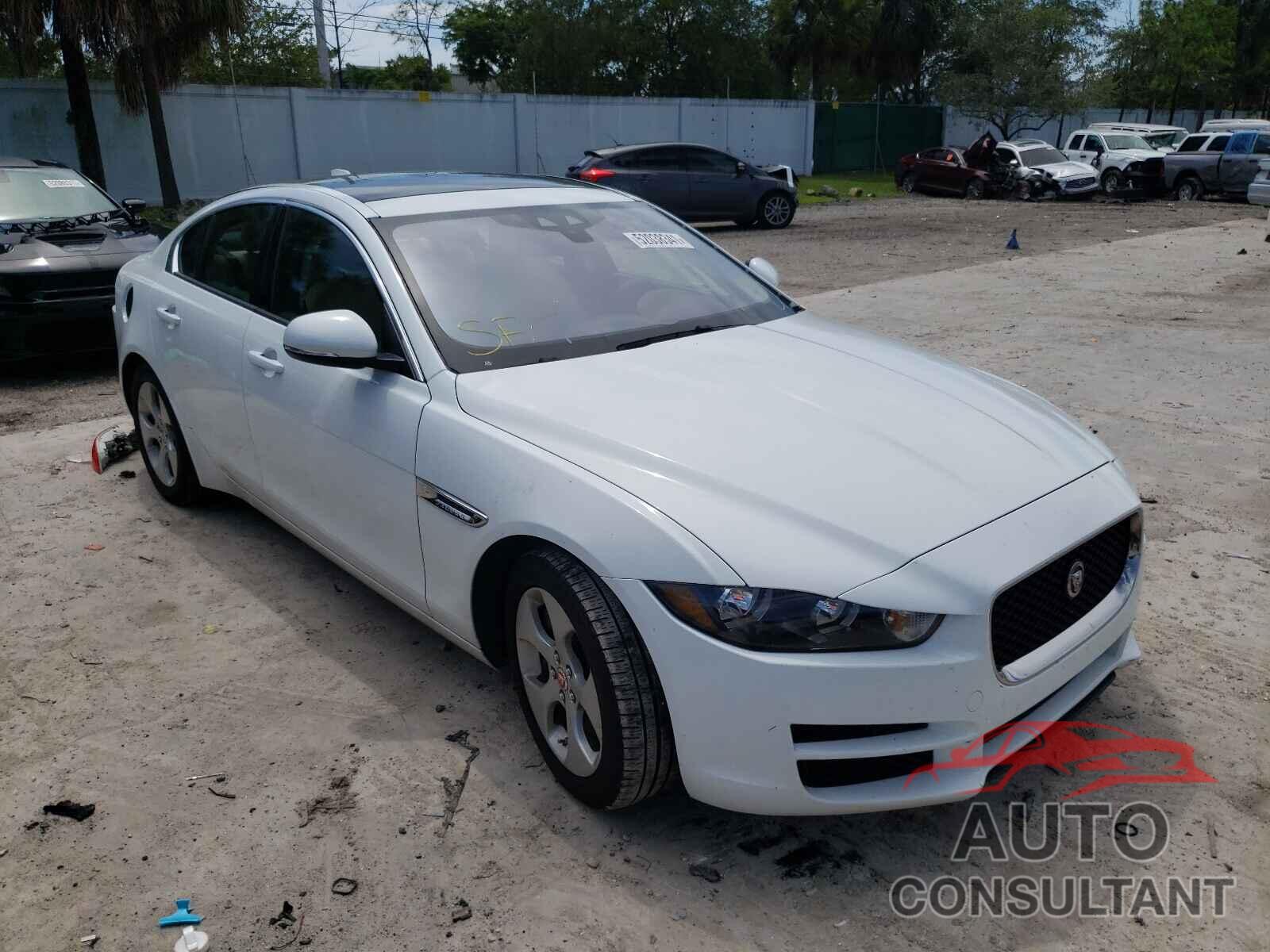 JAGUAR XE 2018 - SAJAR4FX6JCP27487