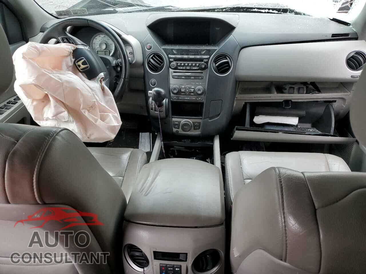 HONDA PILOT 2012 - 5FNYF4H67CB020575