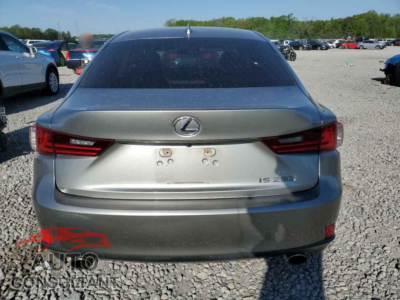 LEXUS IS 2015 - JTHBF1D27F5077712