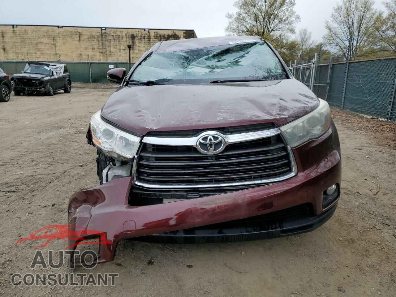 TOYOTA HIGHLANDER 2015 - 5TDBKRFH3FS212062