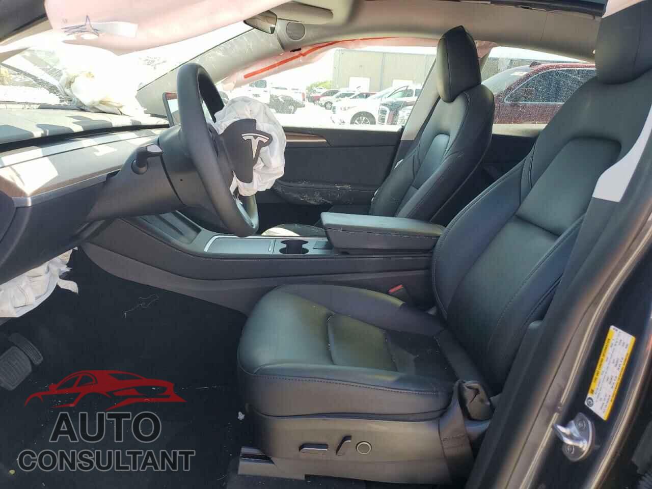 TESLA MODEL Y 2023 - 7SAYGAEE6PF607348