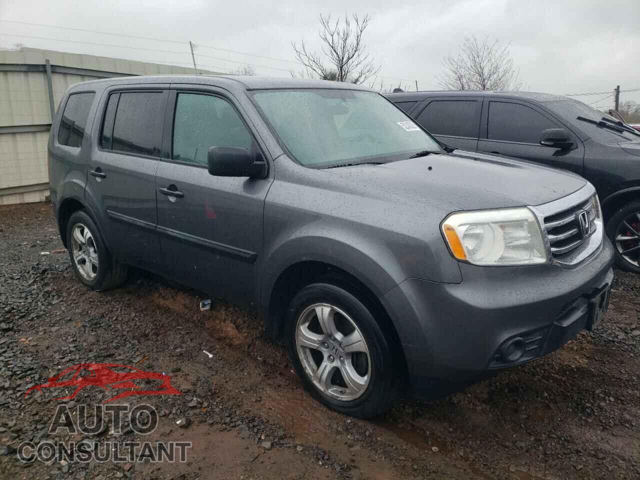 HONDA PILOT 2013 - 5FNYF4H28DB014167