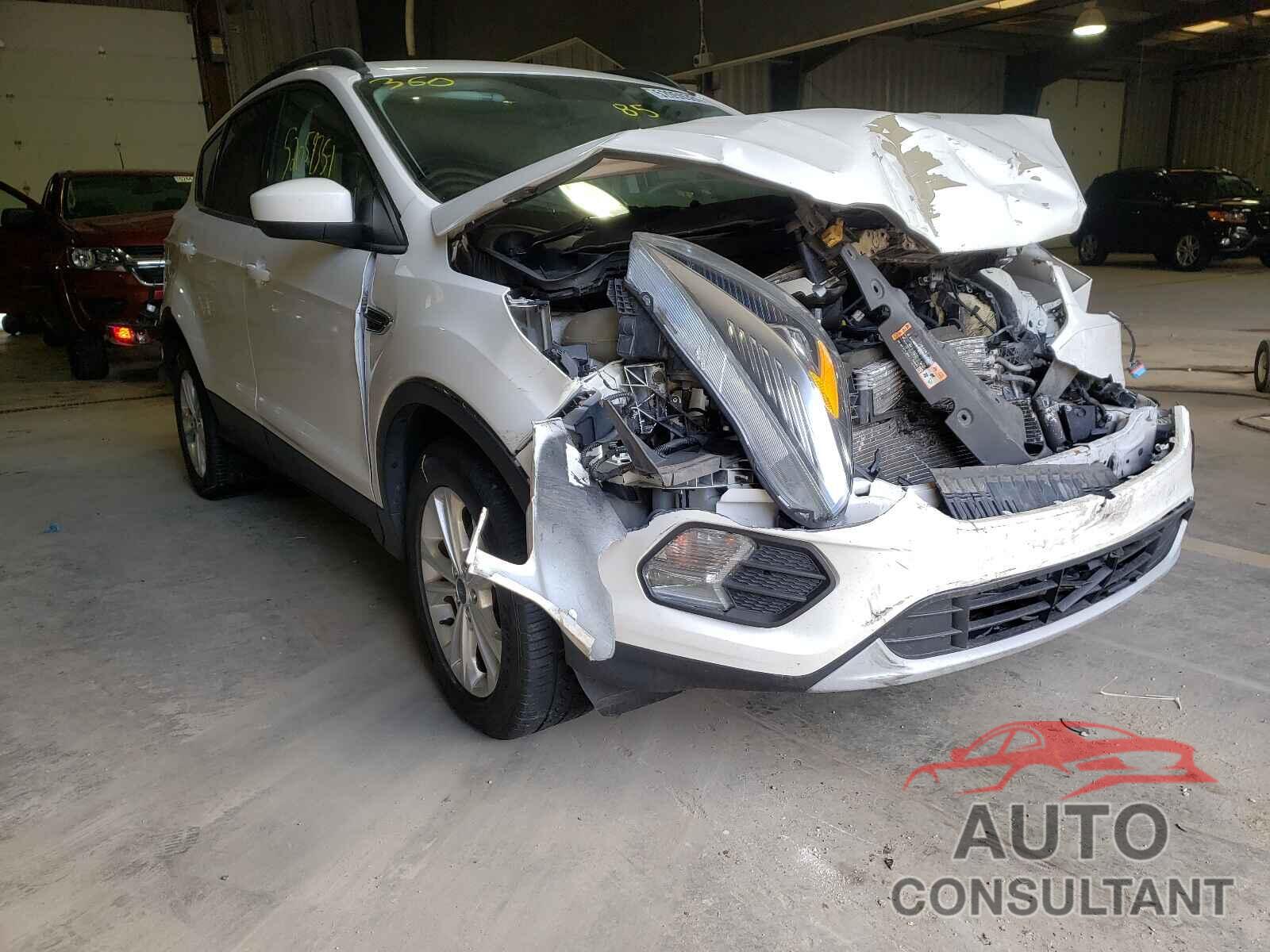 FORD ESCAPE 2017 - 1FMCU9GD3HUB50800