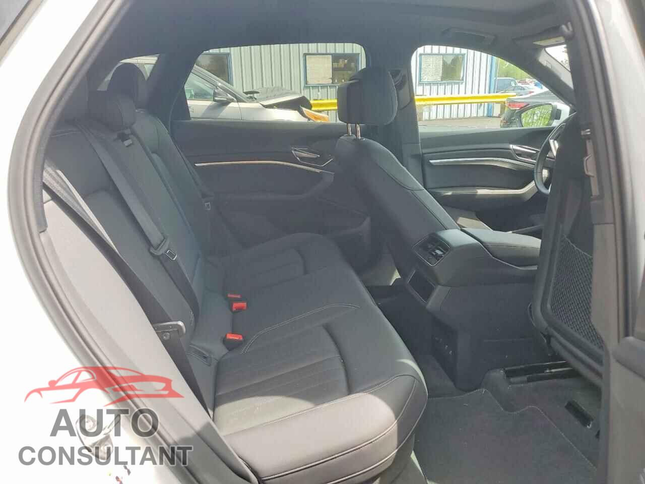 AUDI E-TRON 2023 - WA1AAAGE2PB024950
