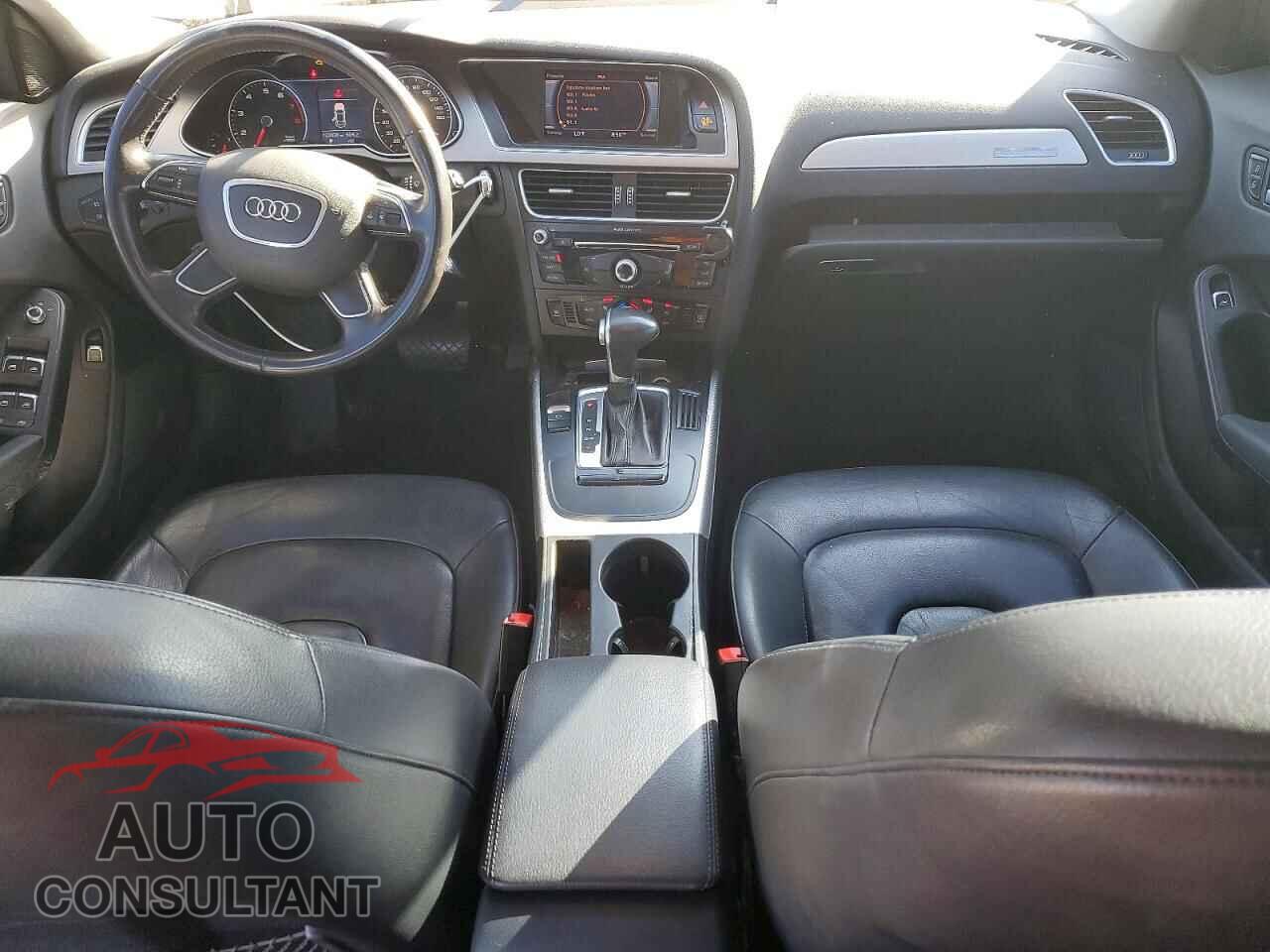 AUDI A4 2013 - WAUBFAFL8DN044090