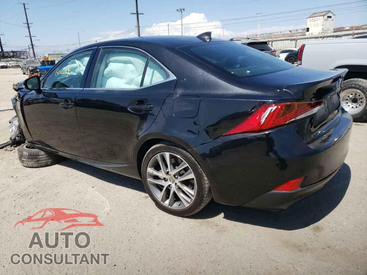 LEXUS IS 2018 - JTHBA1D27J5081198
