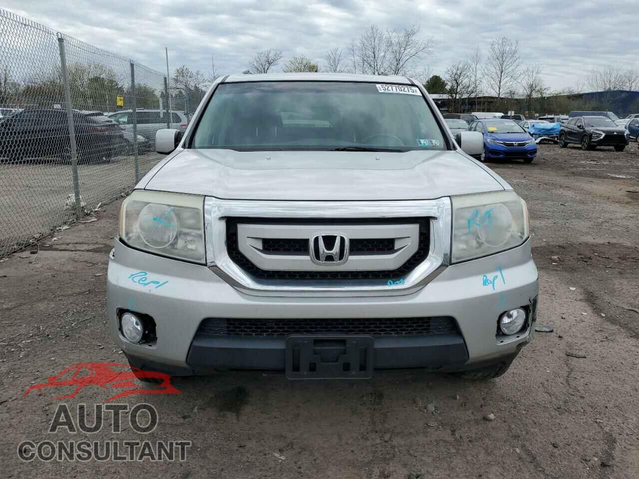 HONDA PILOT 2009 - 5FNYF485X9B025477