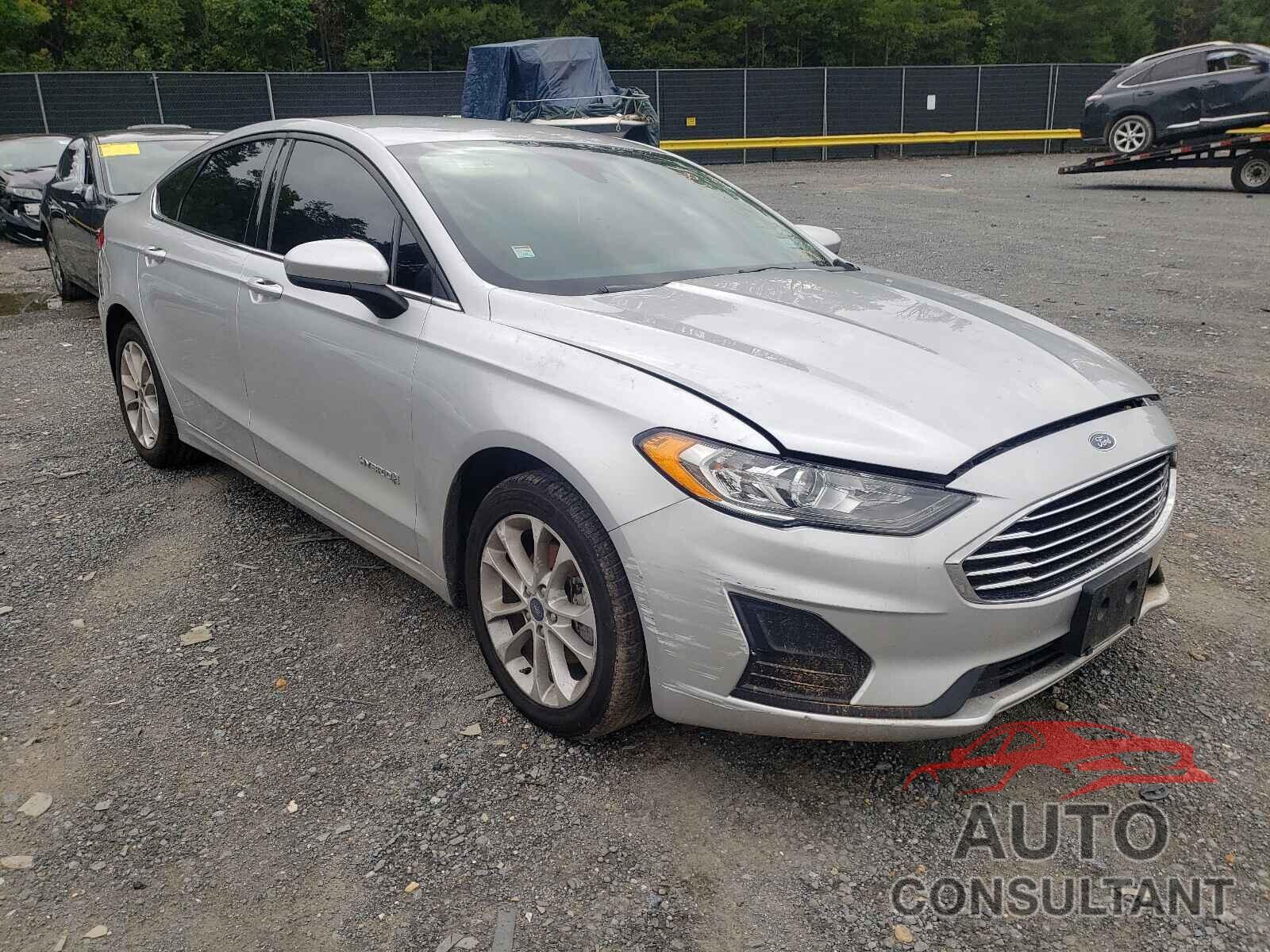 FORD FUSION 2019 - 3FA6P0LU9KR241407