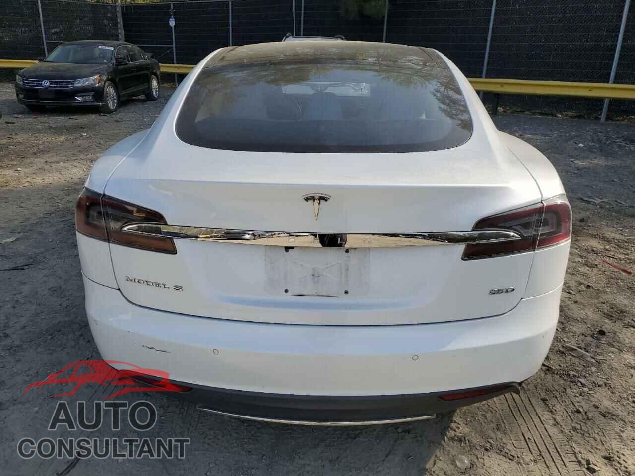 TESLA MODEL S 2015 - 5YJSA1H22FFP78568