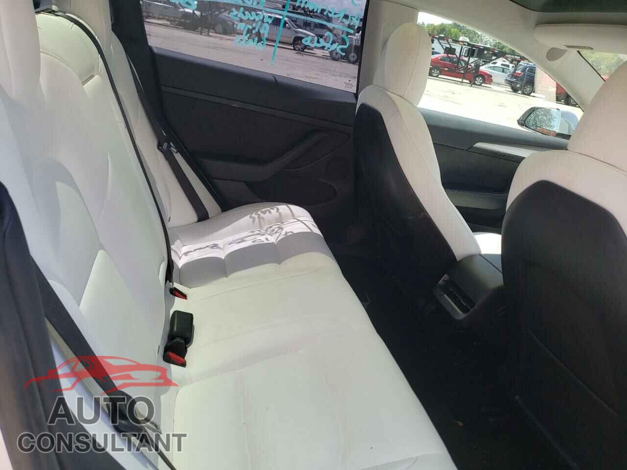 TESLA MODEL 3 2022 - 5YJ3E1EA2NF133793