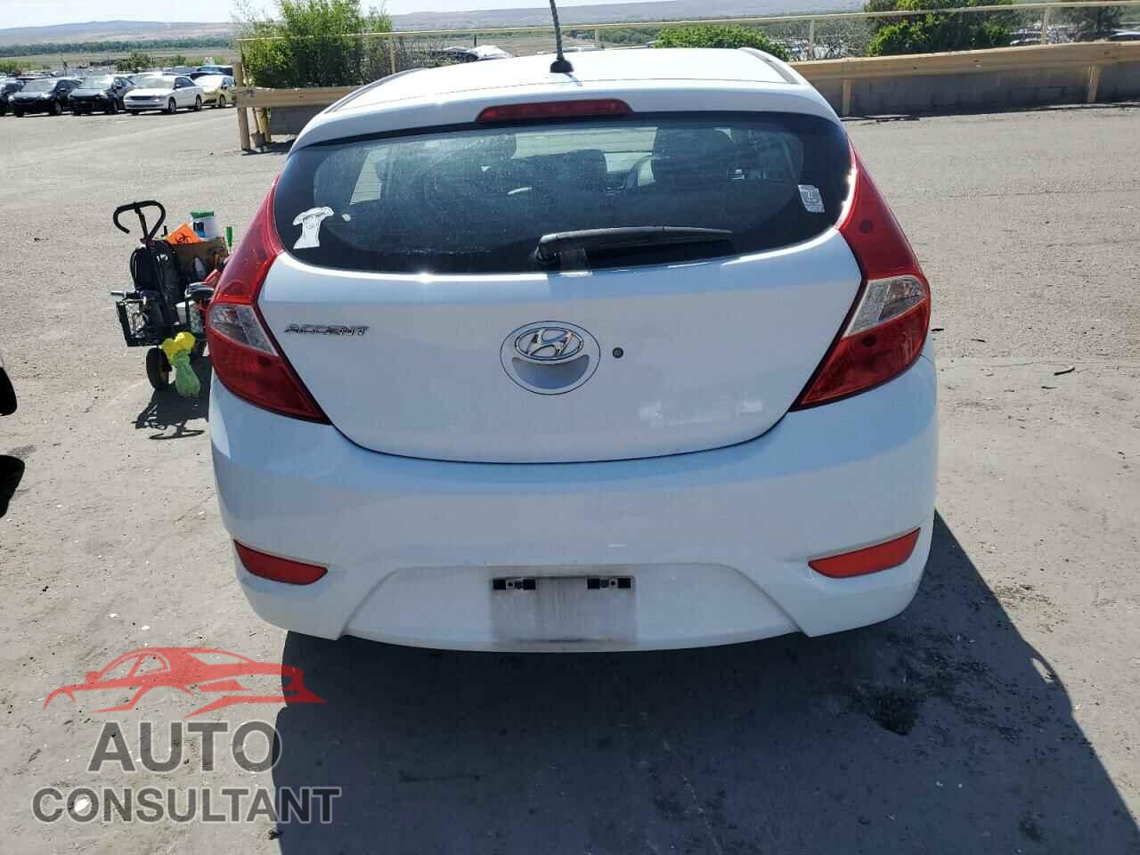 HYUNDAI ACCENT 2016 - KMHCT5AE9GU273657