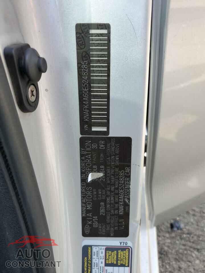 KIA FORTE 2014 - KNAFK4A60E5248285