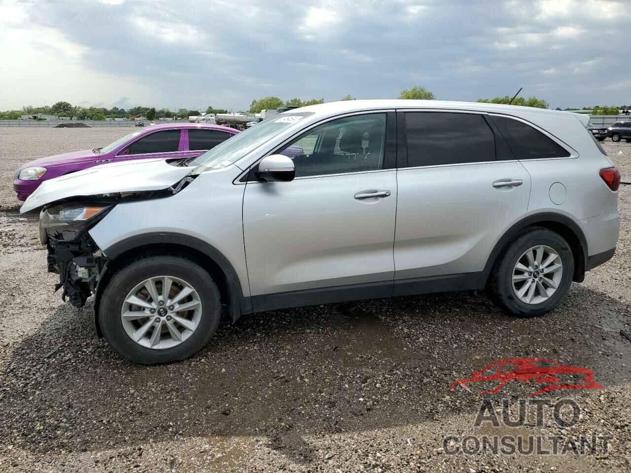 KIA SORENTO 2019 - 5XYPG4A34KG579789