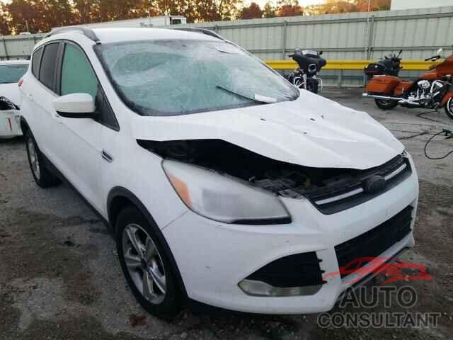 FORD ESCAPE 2015 - 1FMCU0GX2FUC41740