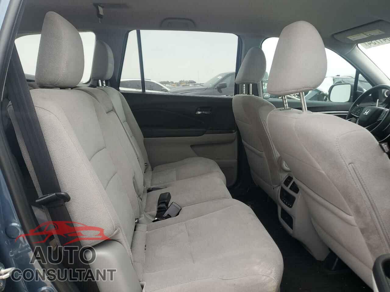 HONDA PILOT 2019 - 5FNYF5H36KB020030