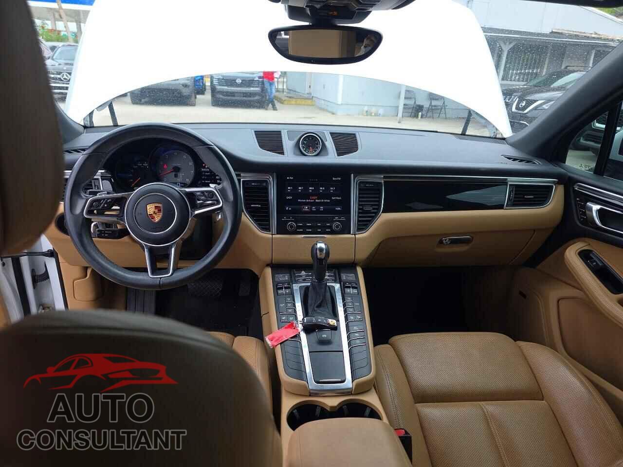 PORSCHE MACAN 2018 - WP1AB2A53JLB33385
