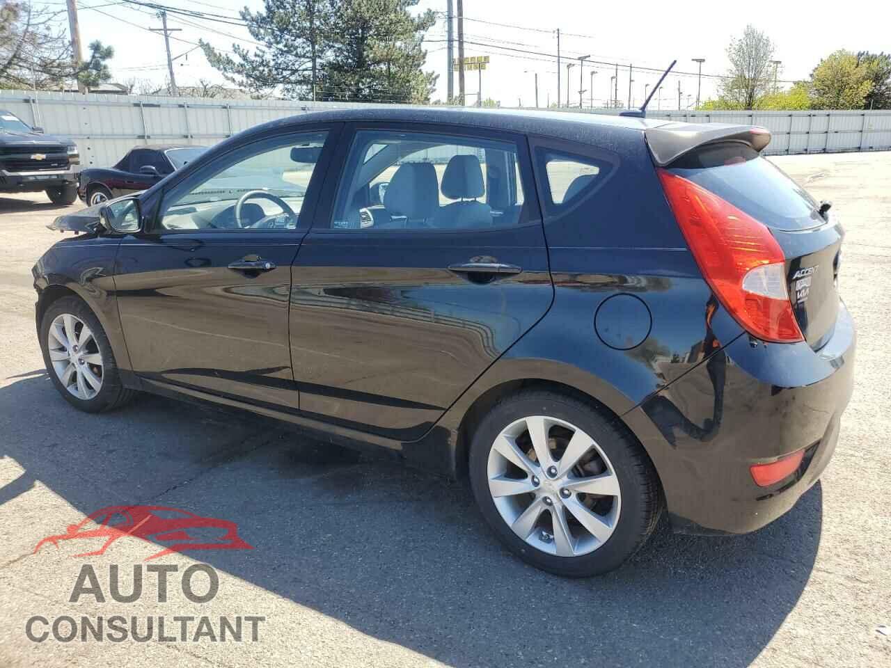 HYUNDAI ACCENT 2013 - KMHCU5AE9DU102447