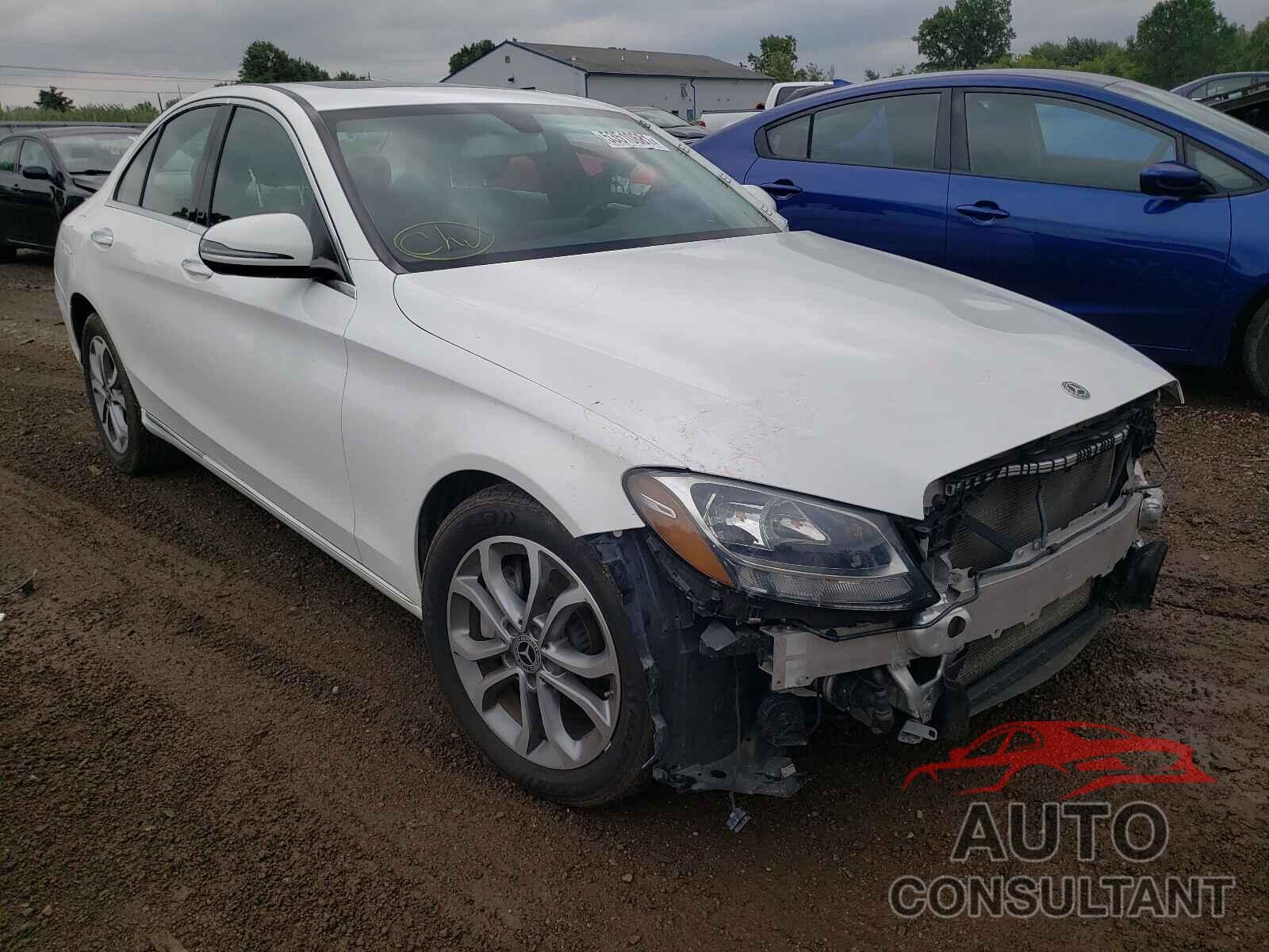 MERCEDES-BENZ C-CLASS 2018 - 55SWF4KB1JU242571