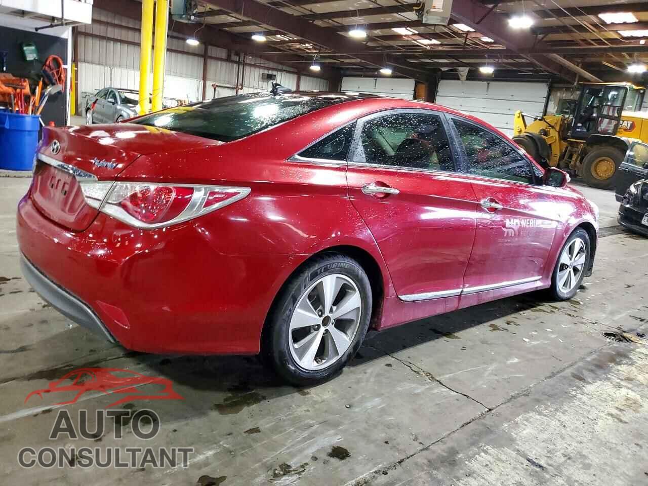 HYUNDAI SONATA 2012 - KMHEC4A47CA054461