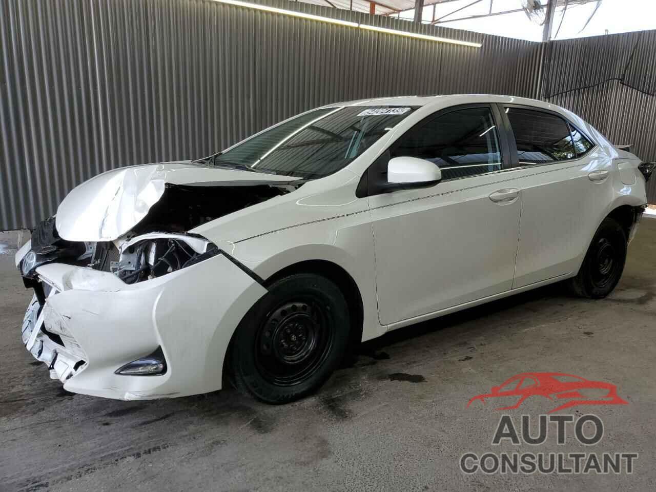 TOYOTA COROLLA 2017 - 5YFBPRHEXHP698434
