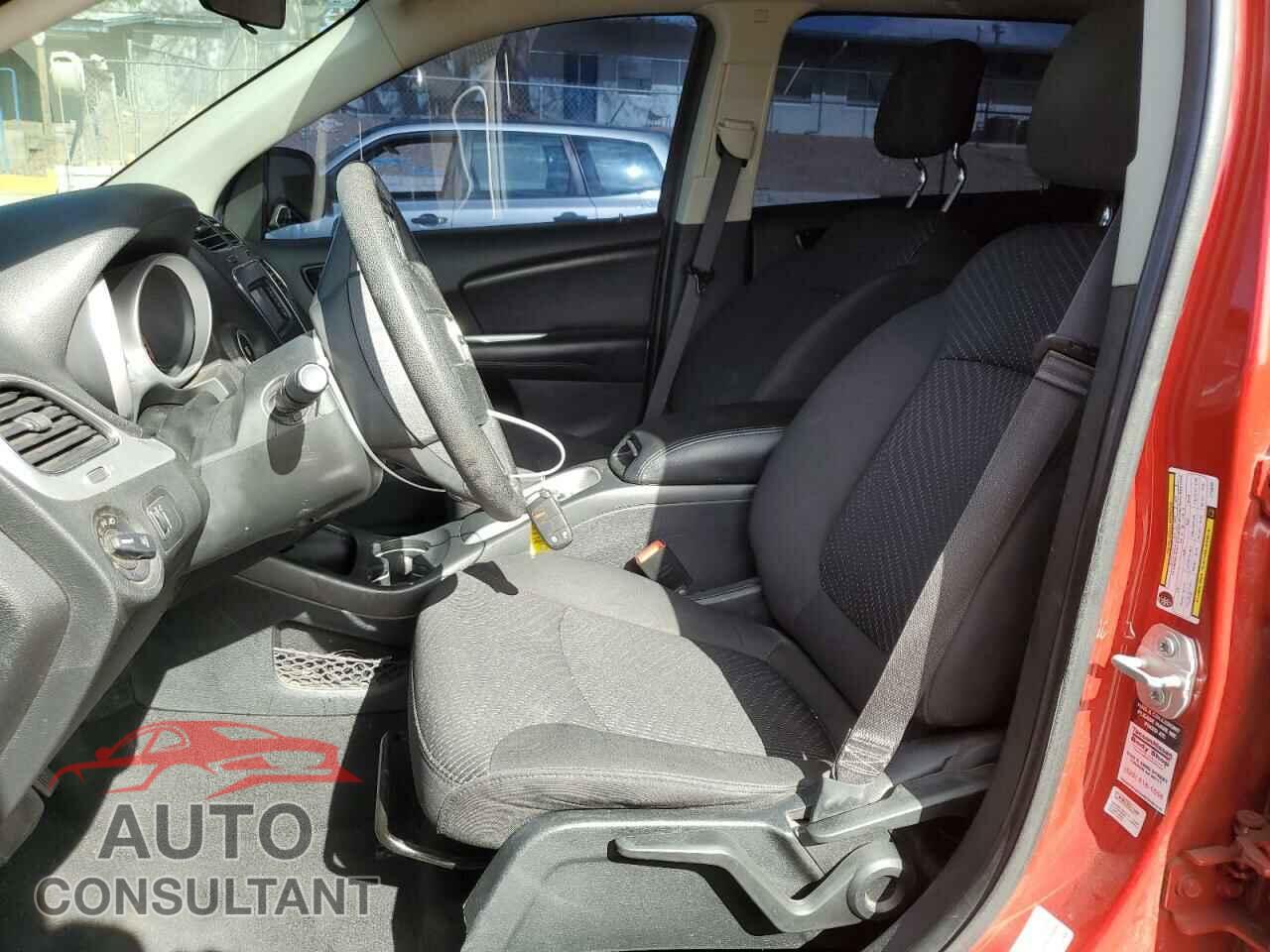 DODGE JOURNEY 2018 - 3C4PDCBG7JT158497