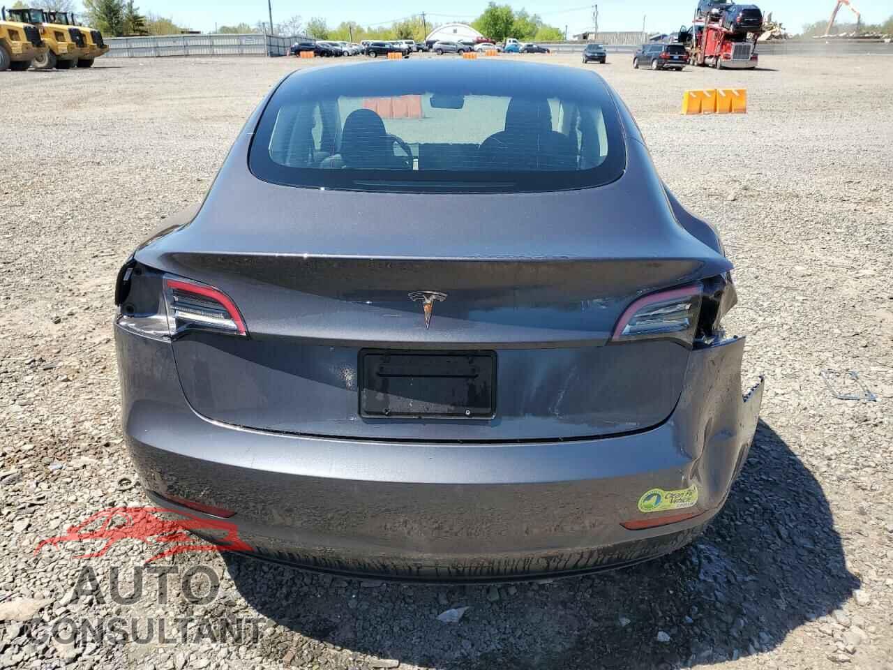 TESLA MODEL 3 2023 - 5YJ3E1EA4PF687064