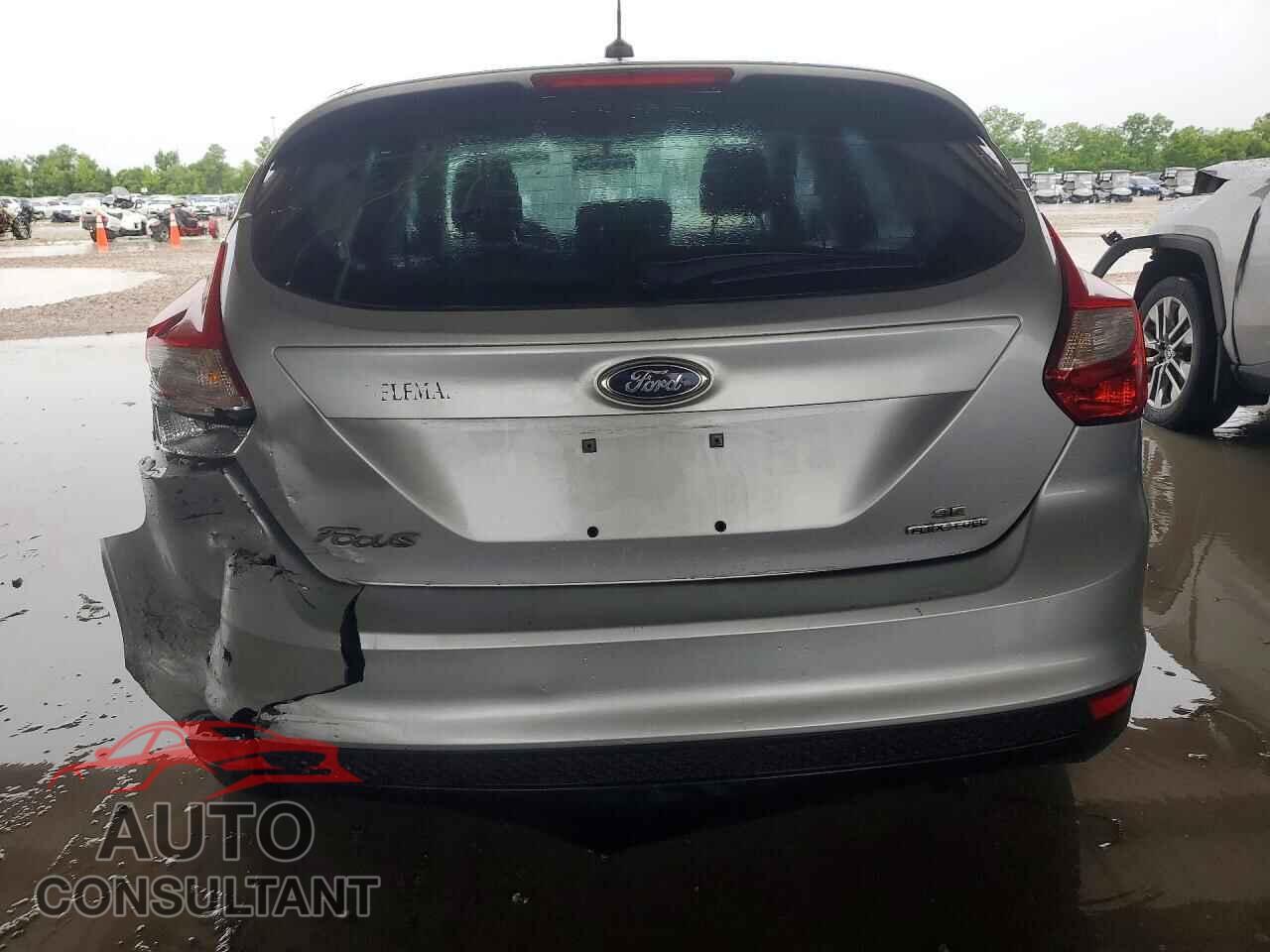 FORD FOCUS 2012 - 1FAHP3K21CL366413