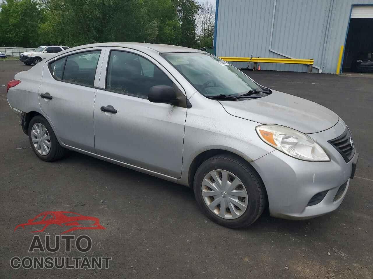 NISSAN VERSA 2012 - 3N1CN7AP5CL839929