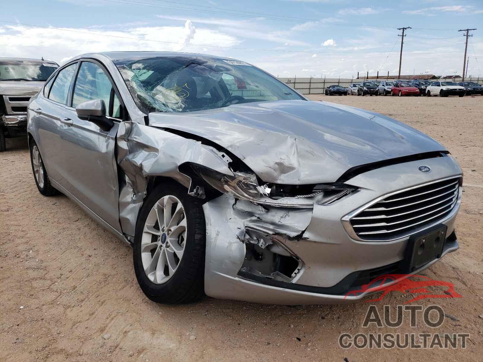 FORD FUSION 2020 - 3FA6P0HD3LR135979