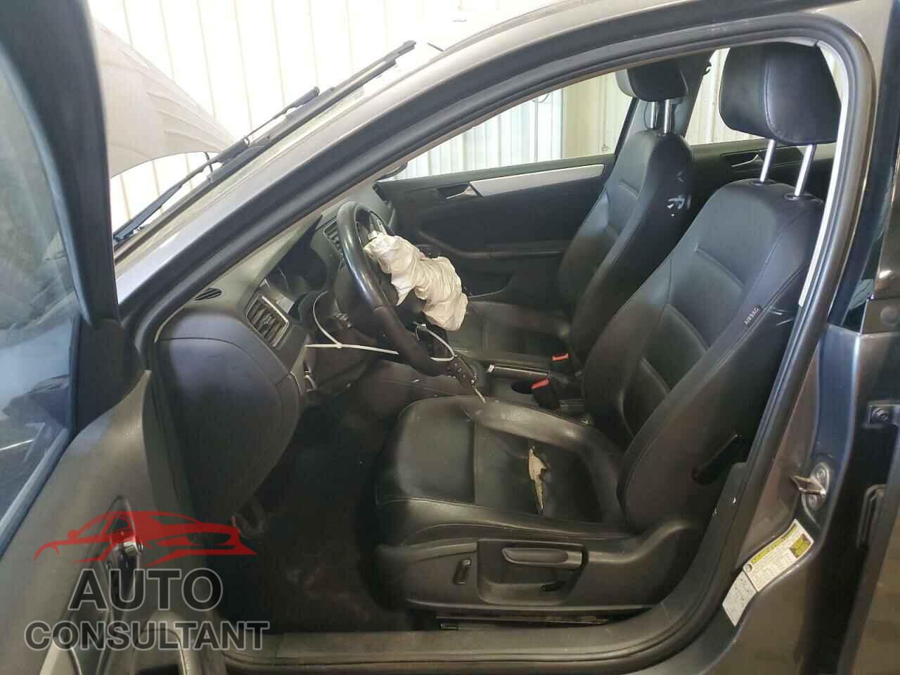 VOLKSWAGEN JETTA 2013 - 3VWDP7AJ0DM201765