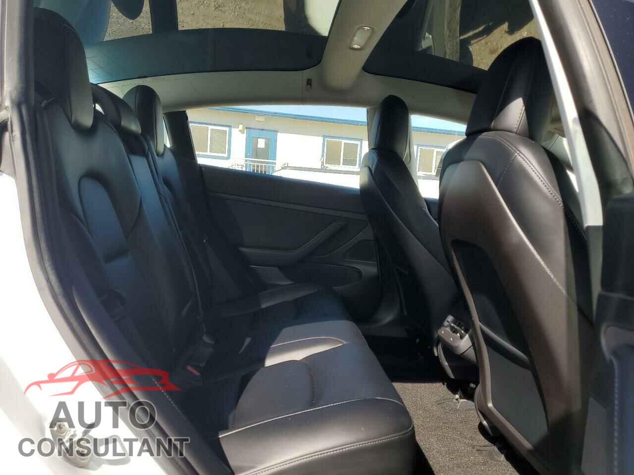 TESLA MODEL 3 2020 - 5YJ3E1EA5LF709003