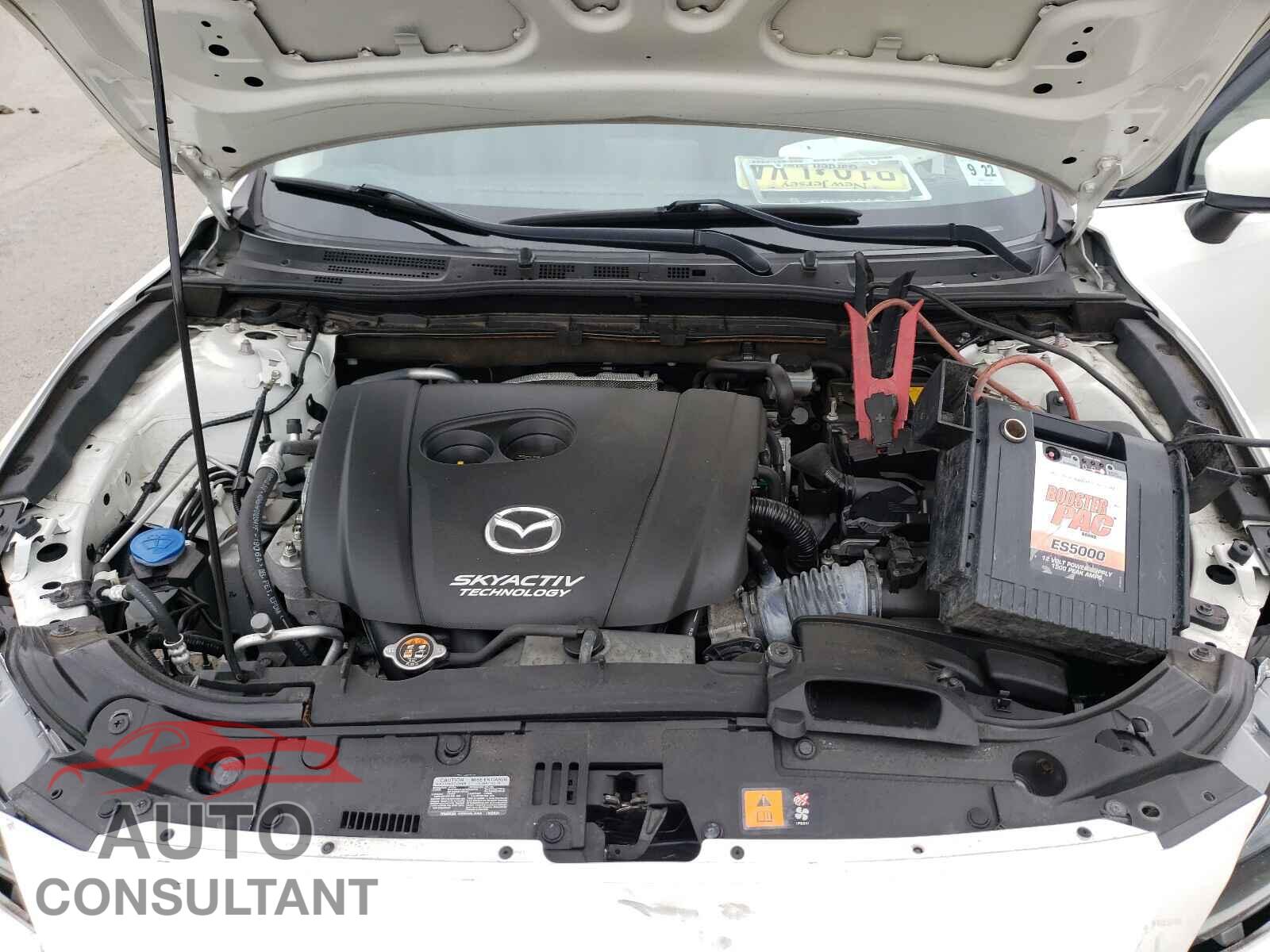 MAZDA 3 2017 - JM1BN1L39H1123484