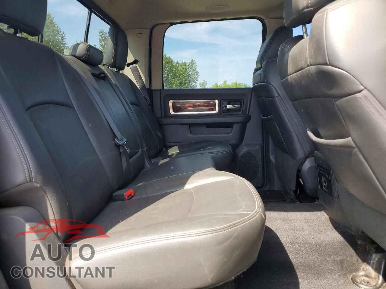 DODGE RAM 1500 2012 - 1C6RD7NT1CS280065