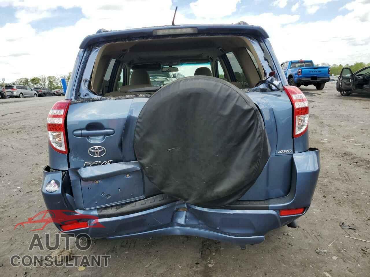 TOYOTA RAV4 2011 - 2T3BF4DV5BW117818