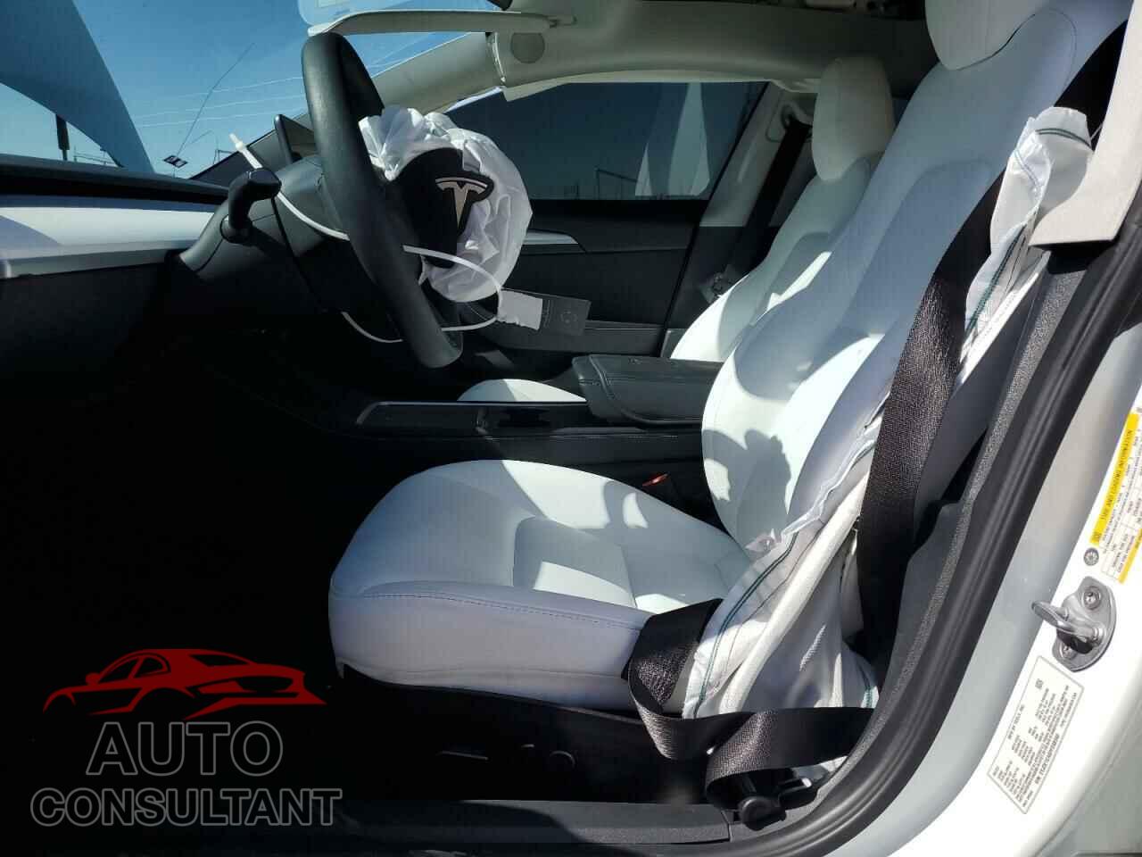 TESLA MODEL 3 2023 - 5YJ3E1EA8PF598940