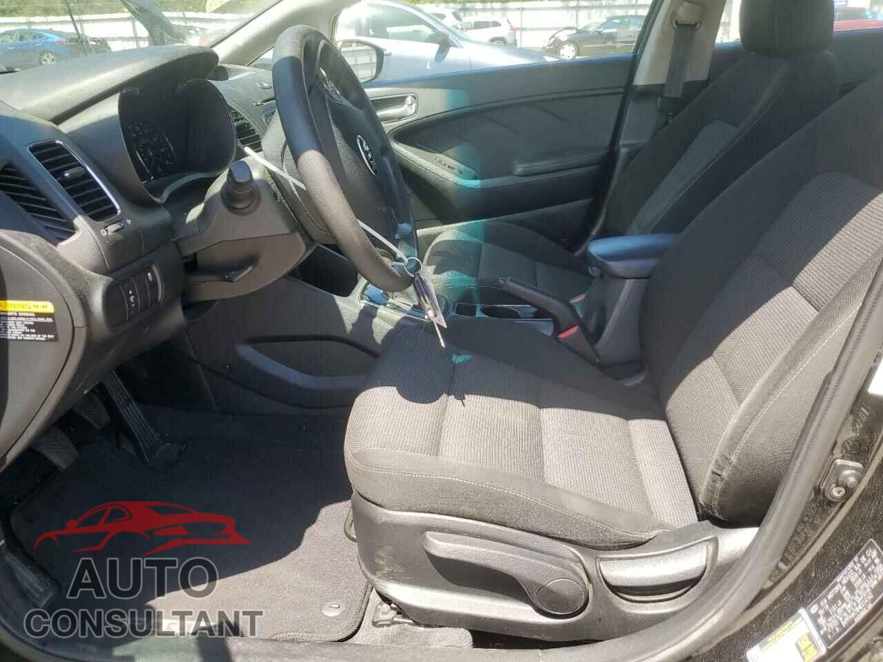 KIA FORTE 2017 - 3KPFK4A78HE014142