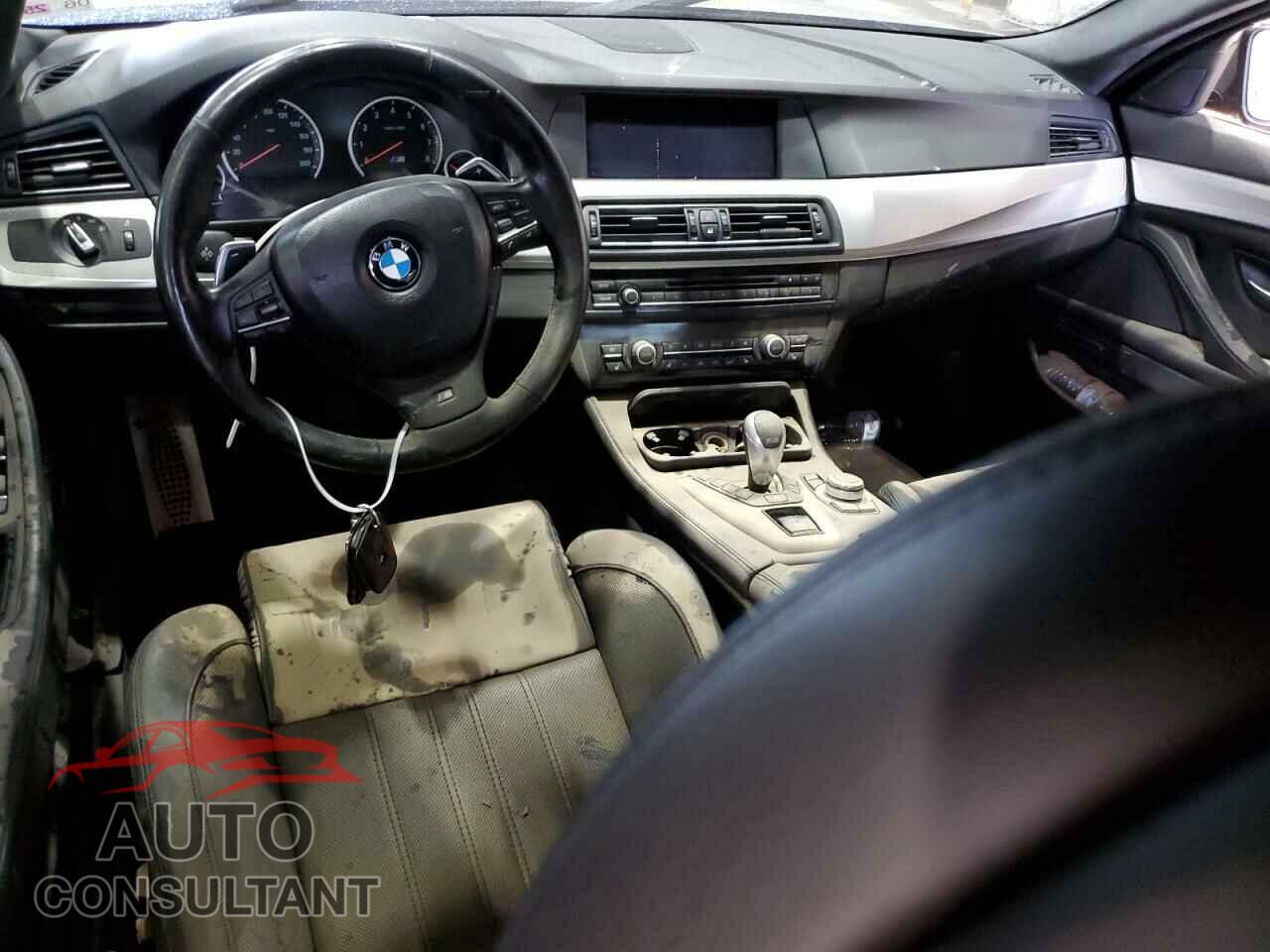 BMW M5 2013 - WBSFV9C50DC772924