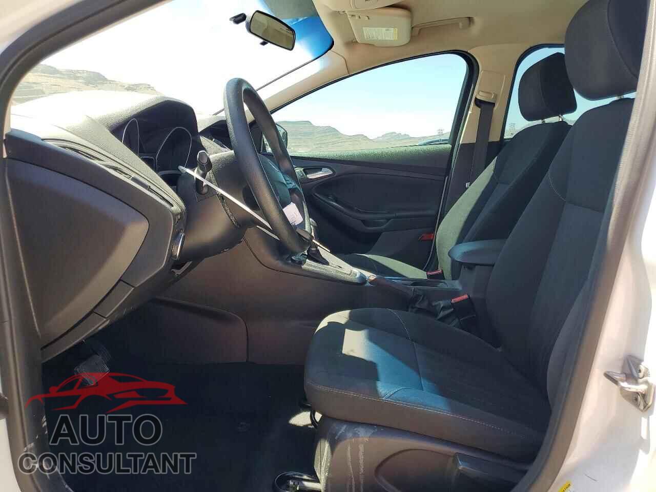 FORD FOCUS 2016 - 1FADP3F29GL268230