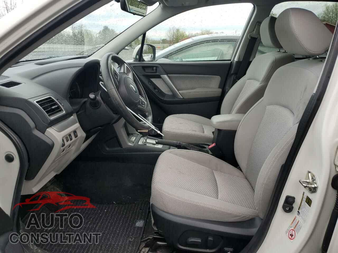 SUBARU FORESTER 2018 - JF2SJAGC2JH527036