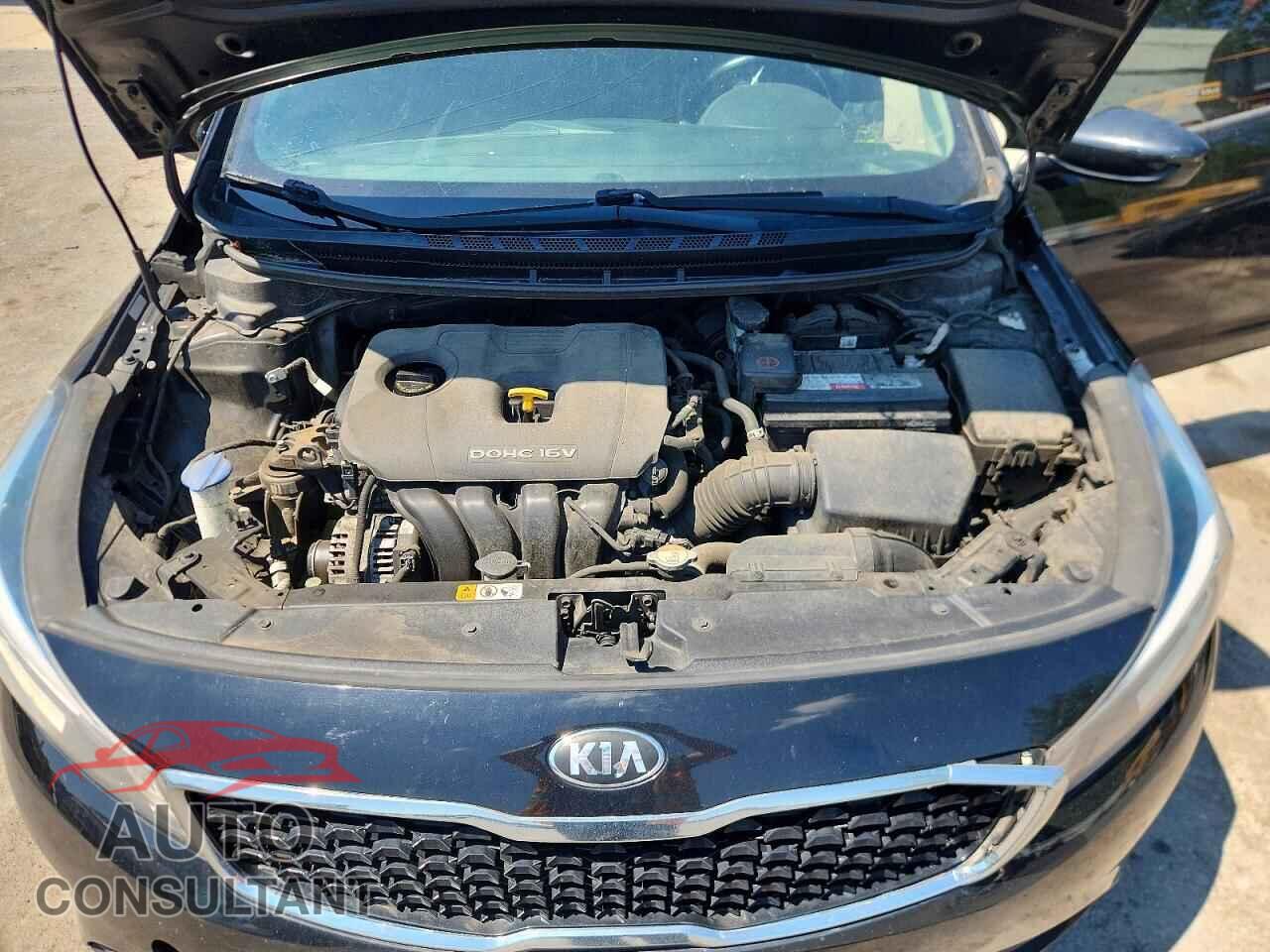 KIA FORTE 2018 - 3KPFL4A76JE186768